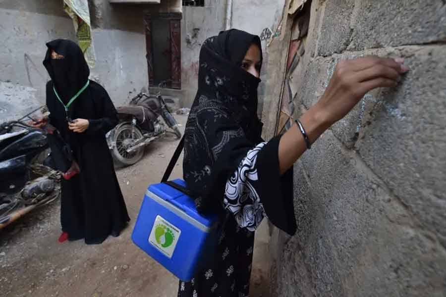 5 children among 7 killed in attack in Pakistan polio vaccine drive