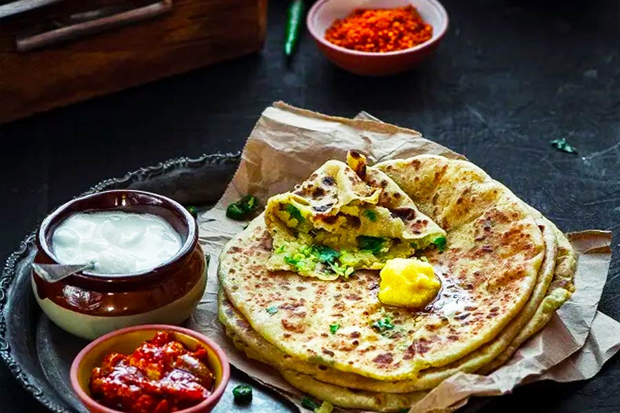 Methi, Onion, Gobi paratha recipe for this winter season