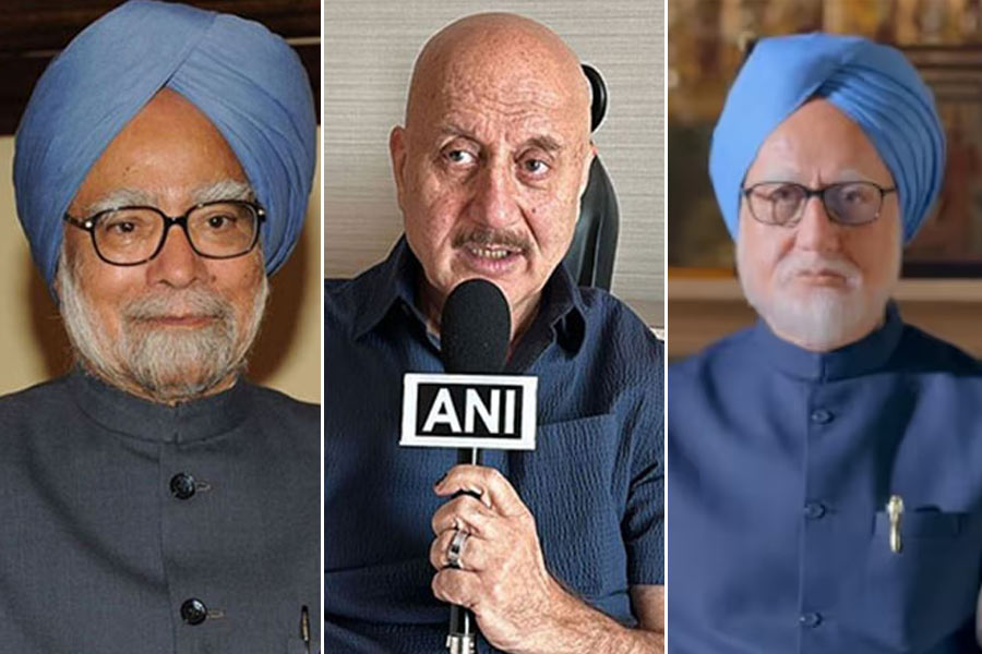 Anupam-Kher-Manmohan-Singh