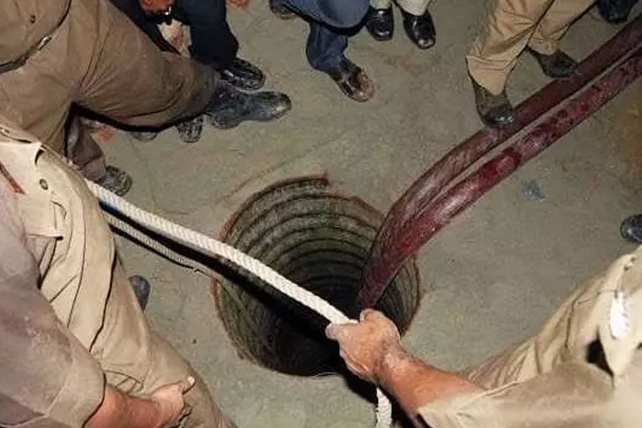 42 hours over Aryan trapped in 150 ft deep borewell in Rajasthan