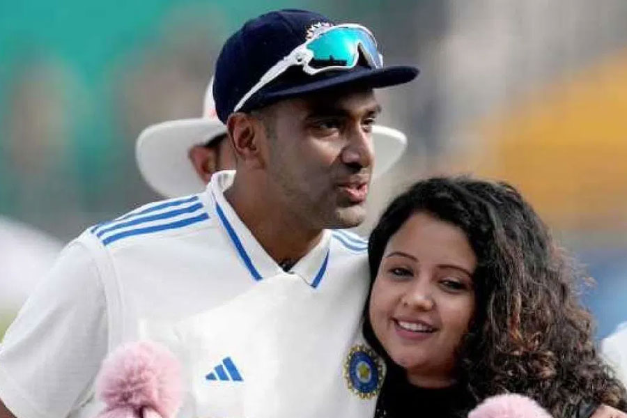 Ravichandran Ashwin's wife Prithi Narayanan penned down an emotional tribute on his retirement