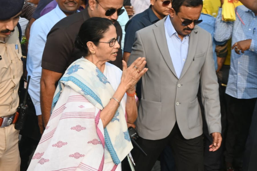 Mamata Banerjee order new road on Shailen Manna's name in Hawrah