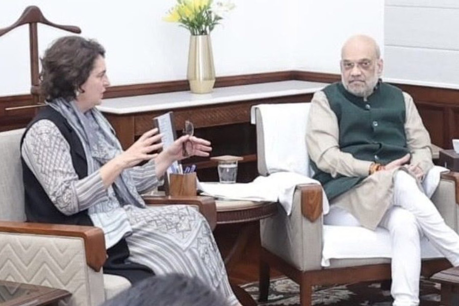 Priyanka Gandhi, Kerala MPs urge Amit Shah to release funds for Wayanad