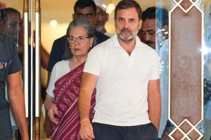 Return Nehru's Letters To Mountbatten, Centre To Rahul Gandhi