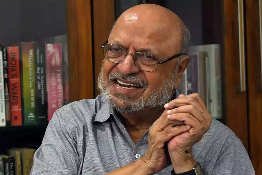 CM Mamata Banerjee condoles Mamata condoles filmmaker Shyam Benegal's death