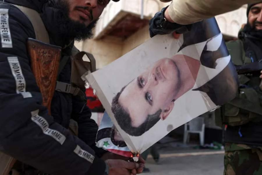 Bashar Al-Assad flees Syria as rebels move in