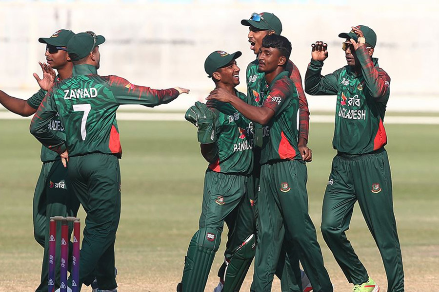 Bangladesh wins Under 19 Asia Cup beating India in final