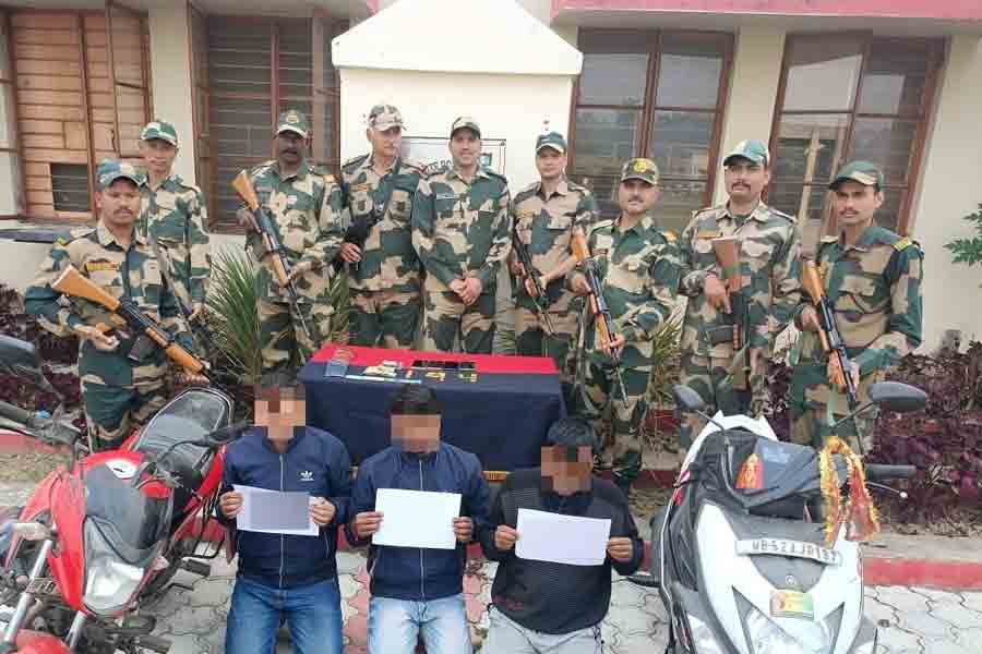 BSF recovered gold biscuits in Nadia