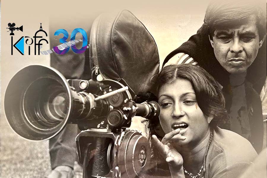 KIFF 2024: Parama: A Journey With Aparna Sen by Suman Ghosh Review