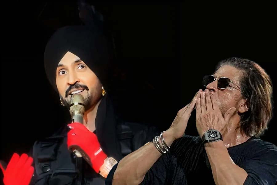 Diljit Dosanjh says 'korbo, lorbo, jeetbo re' at Kolkata concert, SRK responds