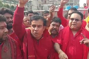 Protests over patient death due to doctor's negligence in Tarapith