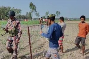 BSF and BGB again got involved in clash regarding fencing Mekhliganj, Cooch Behar