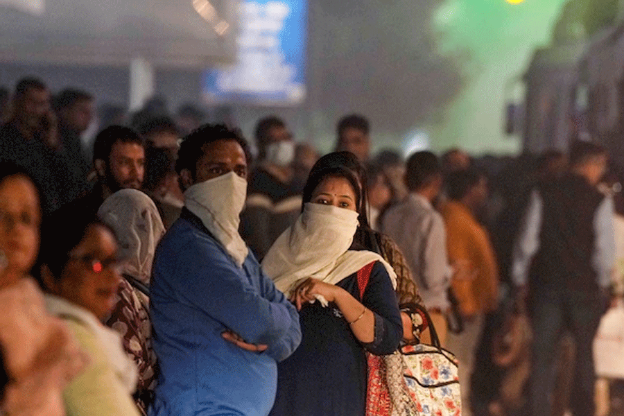 Pollution curbs under GRAP-3 lifted in Delhi NCR by Center