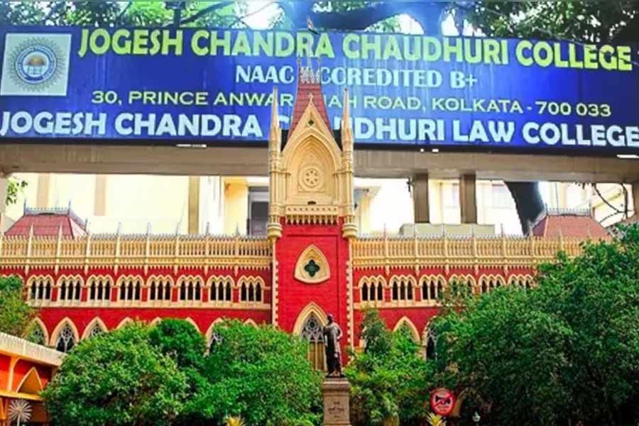 Calcutta HC take drastic step in Jogesh Chandra Chaudhuri College's Saraswati Puja