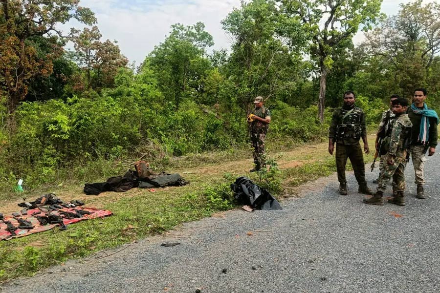 Atleast 12 maoists killed in joint operation of police, CoBRA in Bijapur, Chhattisgarh