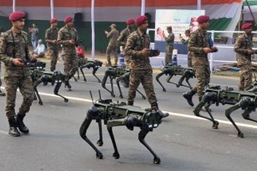 Republic Day 2025: Robot dog MULE 'Sanjay' by India Army steals show at Red Road parade