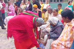 Pradip Sarkar worshiped the poor in Alipurduar