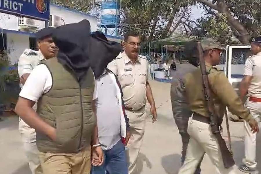 3 youth arrested by STF from Murshidabad