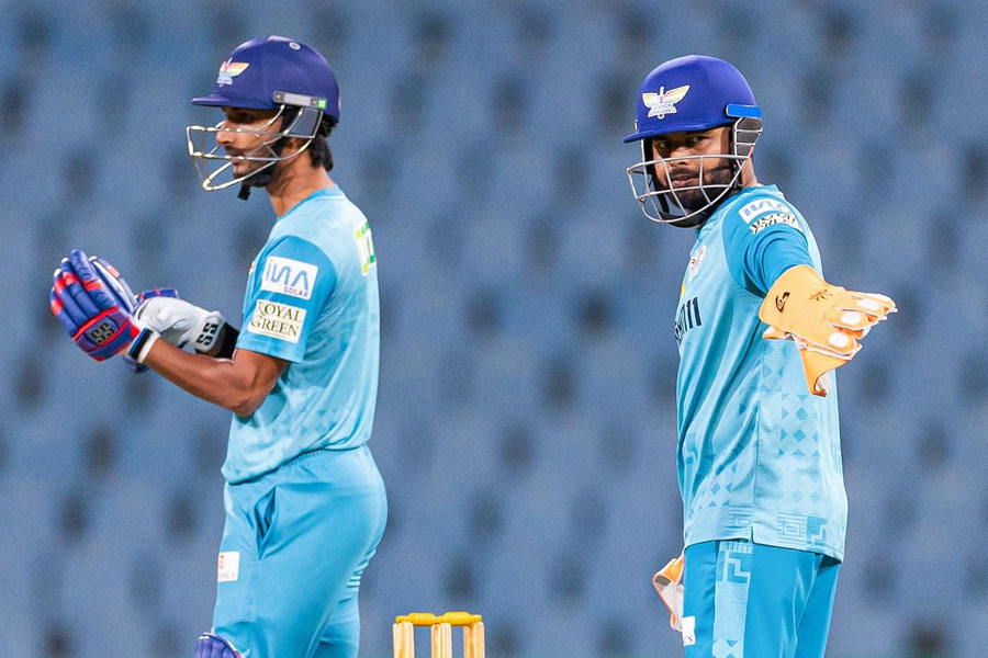 IPL 2025: This pacer was injured before the start of the IPL, increasing Lucknow's worries, who was taken?