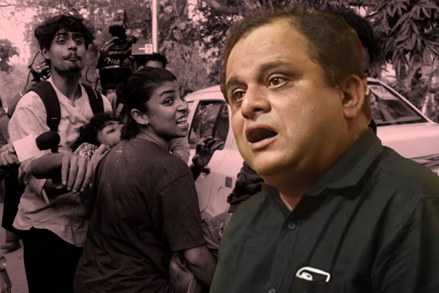 Bratya Basu opens up over Jadavpur University's chaoas