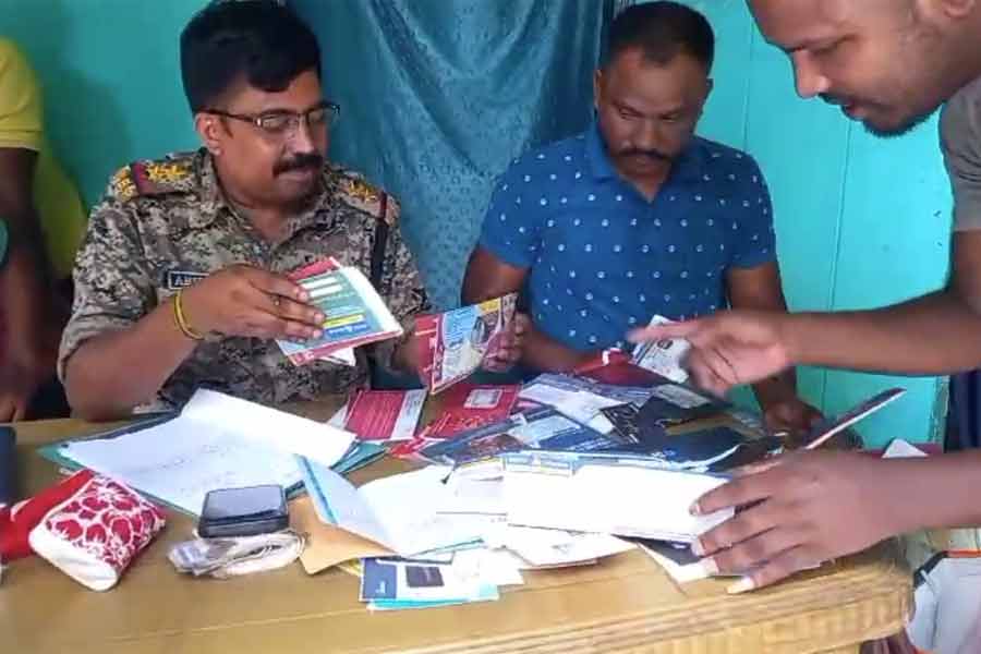 Kingpin of fraud arrested in Siliguri, defrauded over Rs 80 crore by creating thousands of 'fake' accounts