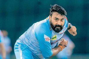 Indian Cricketer Amit Mishra blasts media for baseless stories saying he is unmarried
