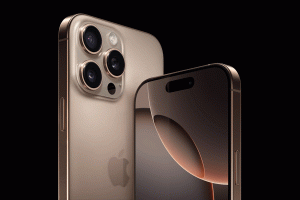 6 Cargo flights carrying 600 tons of Apple iPhone to the USA