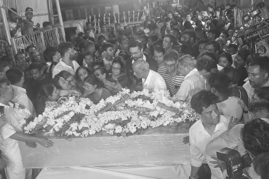 2 dead body from Kashmir returned to Kolkata