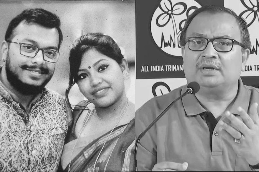 Kunal Ghosh urges to give monetary help to Bitan Adhikari's parents