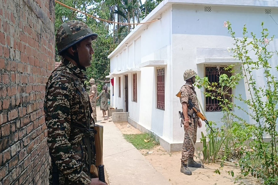 ED raid at farmer's house in Nadia allegedly connection with Fake passport case