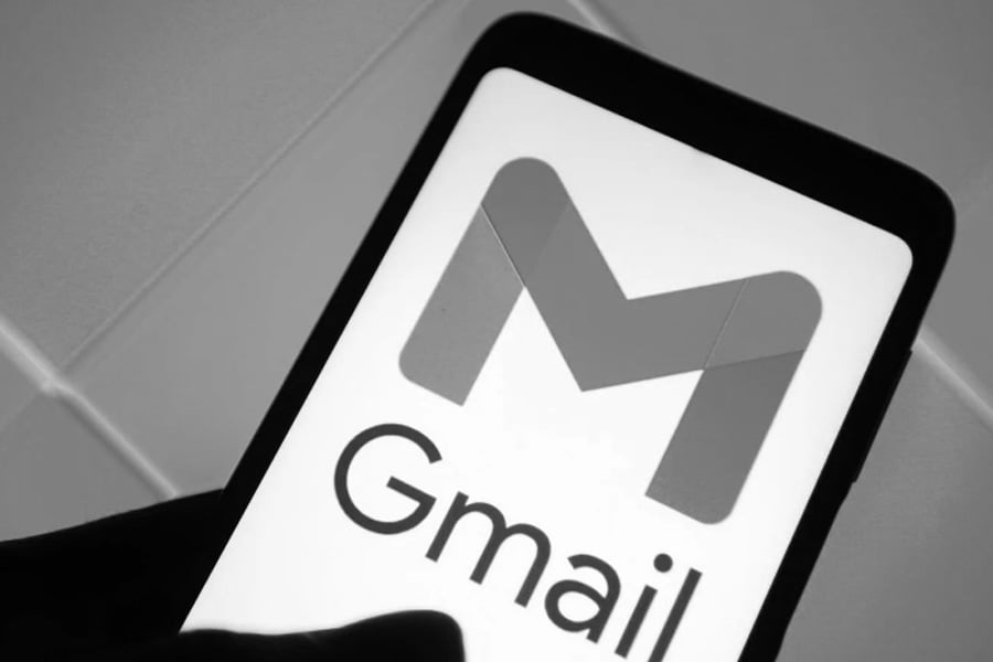 Google ‘warns’ 3 billion users of security risk