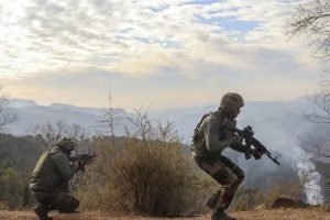 Pak Army violates ceasefire along line of control in Poonch and Kupwara in Jammu and Kashmir, Indian Army retaliates