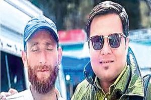 Guide Nazakat became an angel in Pahalgam terrorist attack