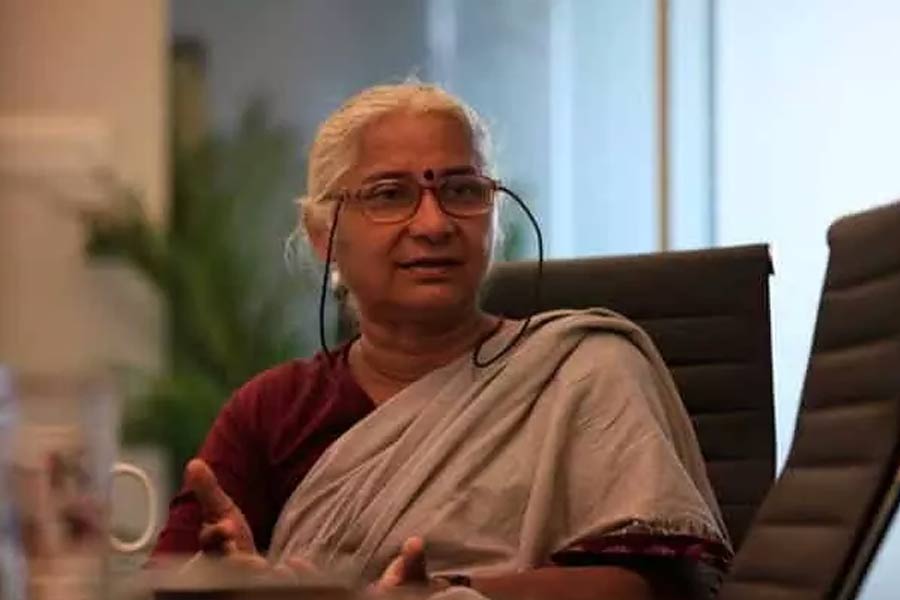Medha Patekar arrested and released hour later by Delhi Court