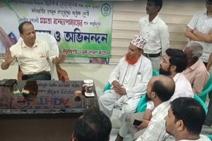 Jakir Hussain attends meeting after CM order
