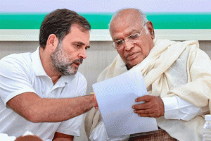 Congress's 'gag order' after leaders' Jammu and Kashmir remarks, says they speak for themselves