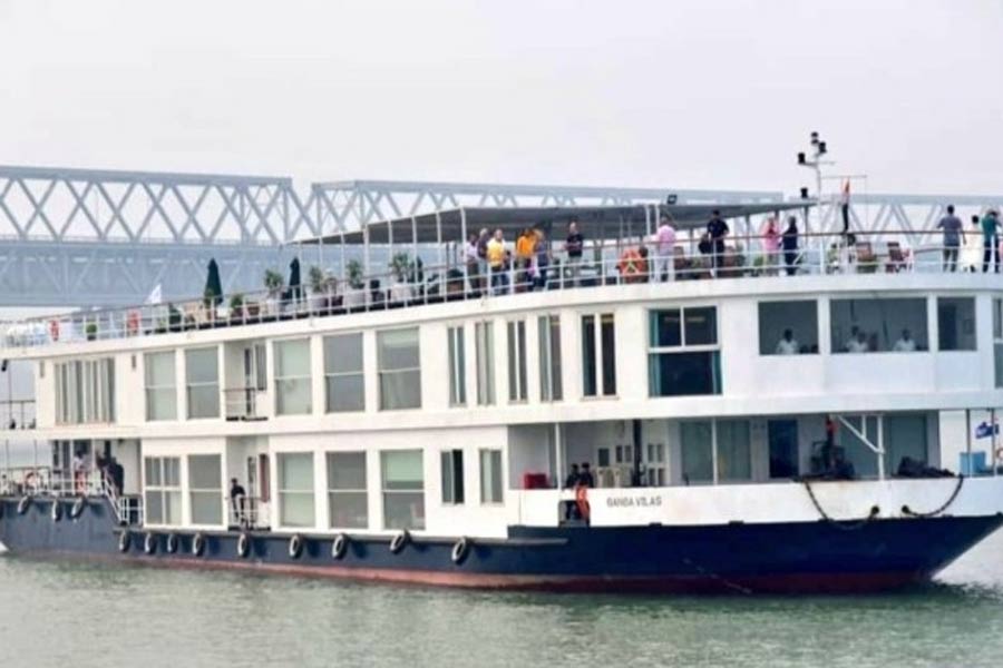 West Bengal Govt to take some steps to control Ganga Pollution due to vessels and ships