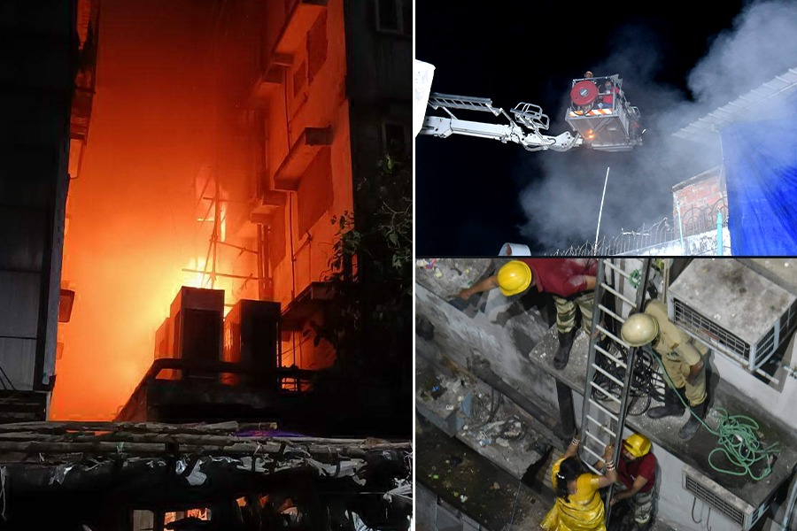 22 People Killed In Restaurant Fire In China