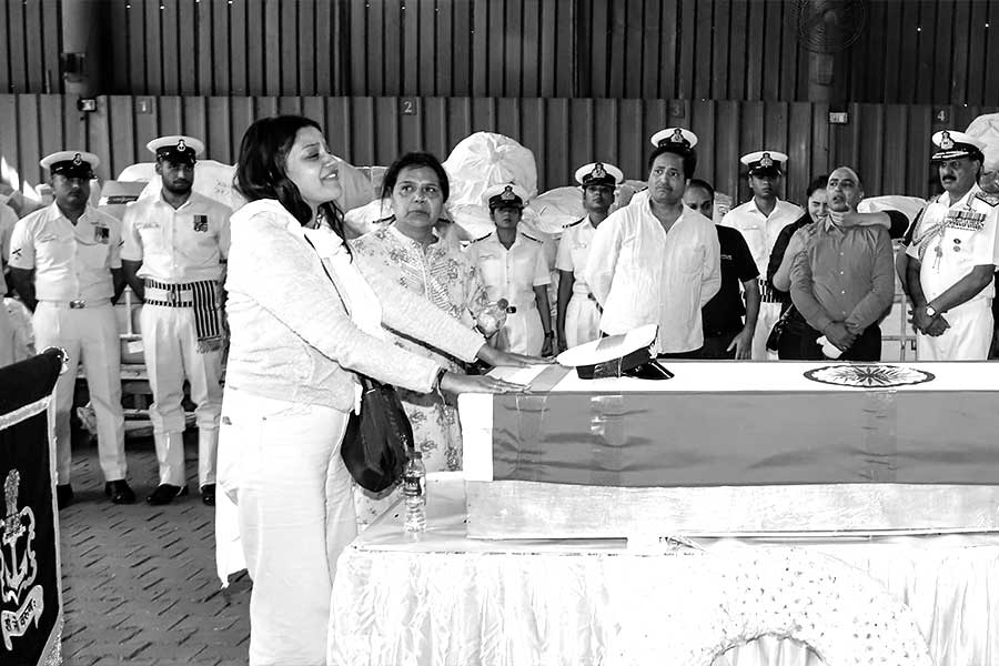 Wife down in tears at the funeral of Navy officer killed in terrorist attack in Pahalgam
