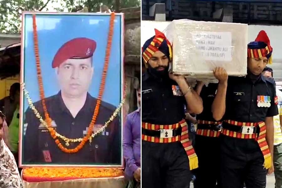 Pakistan Army Attache Publicly Gestures To Slit Throats Of Indian Community Protesters In UK