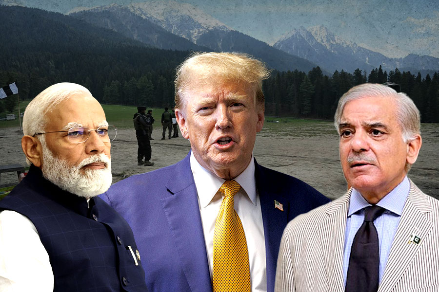 'India-Pakistan Fighting For 1,000 Years': Trump’s Kashmir Remark Confuses Internet