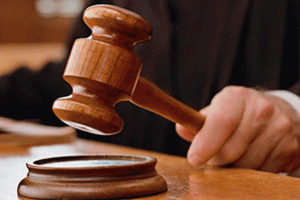 Laundry chain ordered to pay Rupees 24,800 to Mumbai woman for damaging saree
