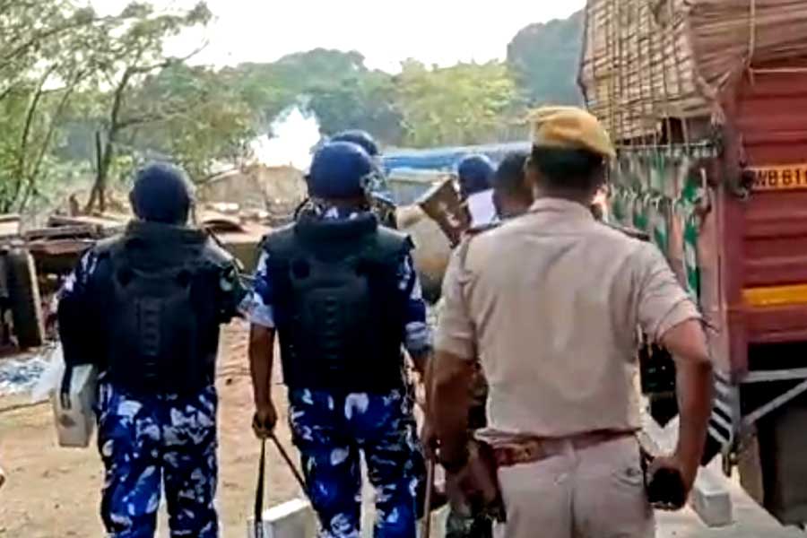 TMC MLA, MPs claims outsider behind Murshidabad clash