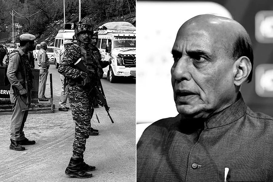 Rajnath Singh Meets Chief Of Defence Staff and Military Chiefs Over Pahalgam Attack