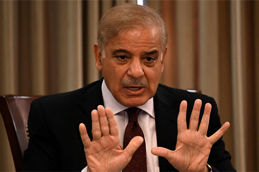 Pakistan stops bilateral trade with India