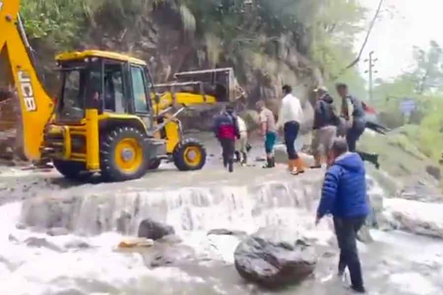 All tourists rescued in North Sikkim in wartime operation