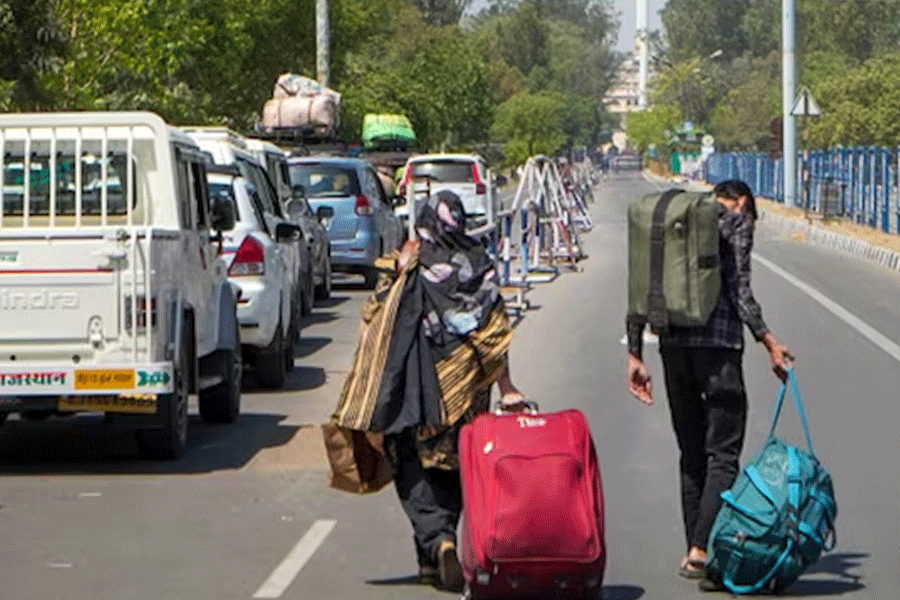 How many Pakistani citizens have left India so far after pahalgam terror attack